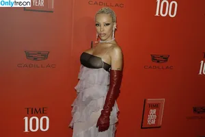 Doja Cat / DojaCat nude photo #0426