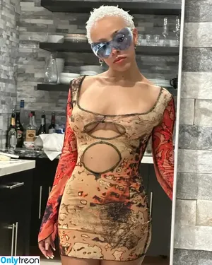 Doja Cat / DojaCat nude photo #0453