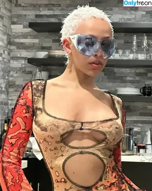 Doja Cat / DojaCat nude photo #0455