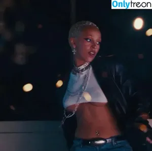 Doja Cat / DojaCat nude photo #0476