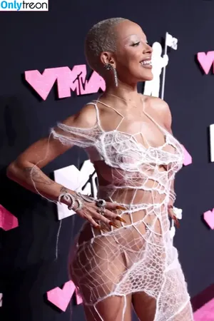 Doja Cat / DojaCat nude photo #0622