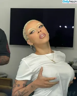 Doja Cat / DojaCat nude photo #0642