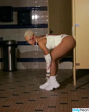 Doja Cat / DojaCat nude photo #0679