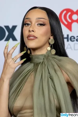 Doja Cat / DojaCat nude photo #0731