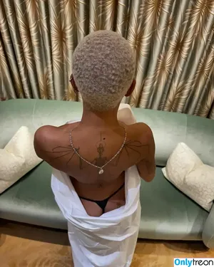 Doja Cat / DojaCat nude photo #0803