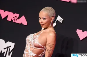 Doja Cat / DojaCat nude photo #0956