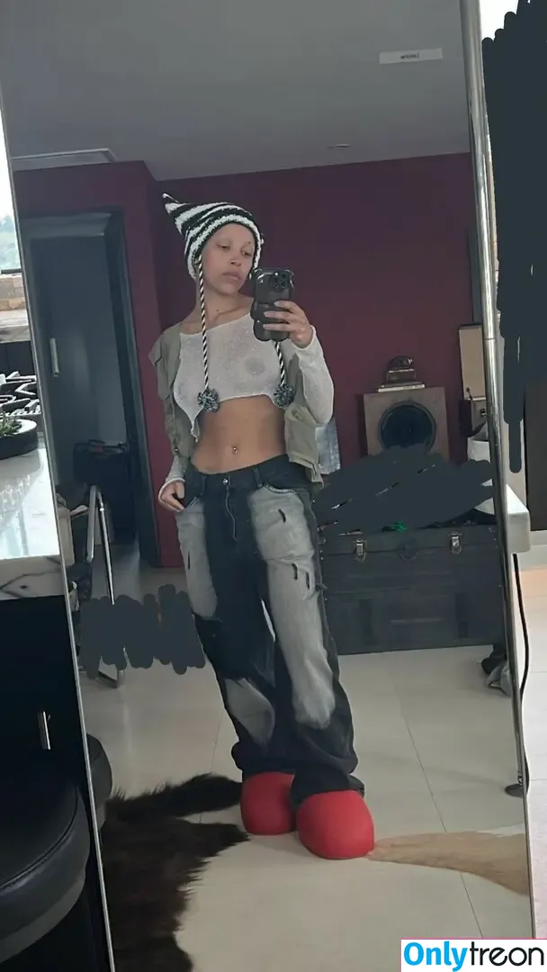 Doja Cat nude photo #0404 (DojaCat)