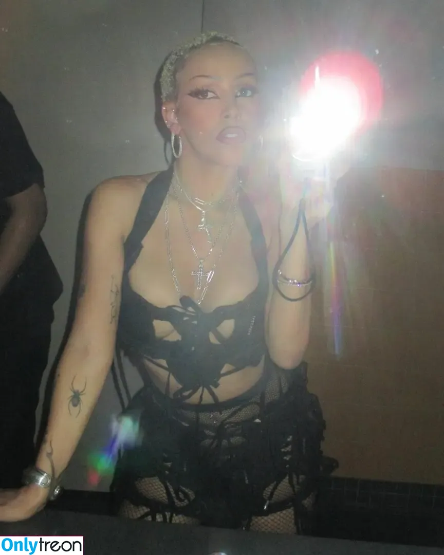 Doja Cat nude photo #0414 (DojaCat)