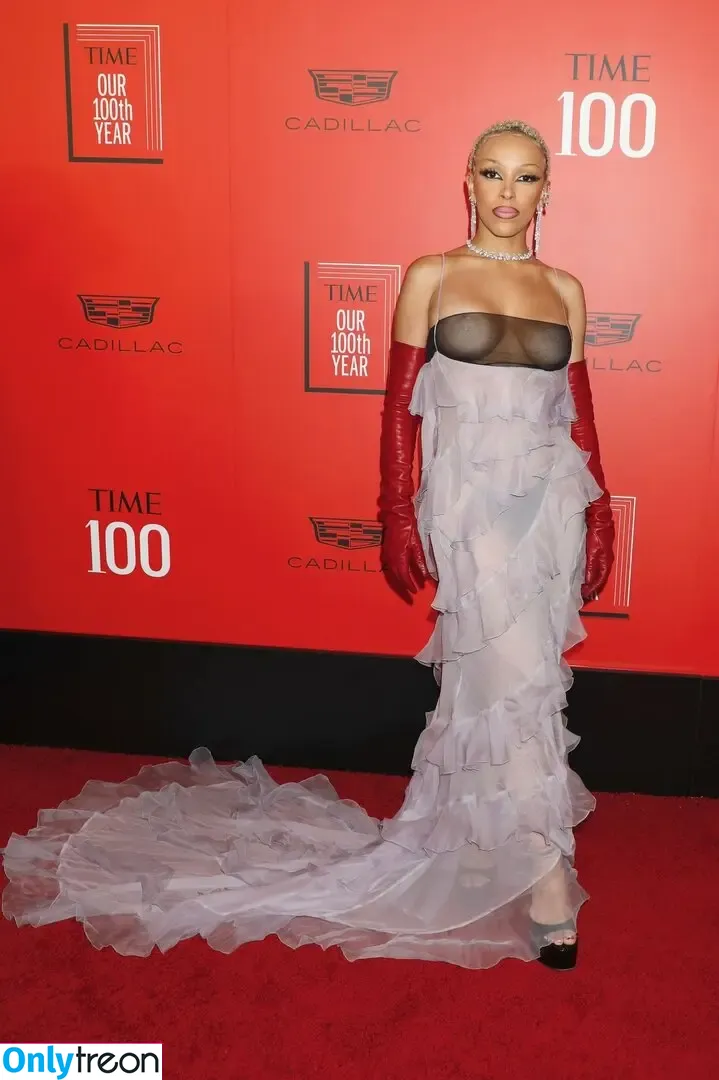 Doja Cat nude photo #0427 (DojaCat)