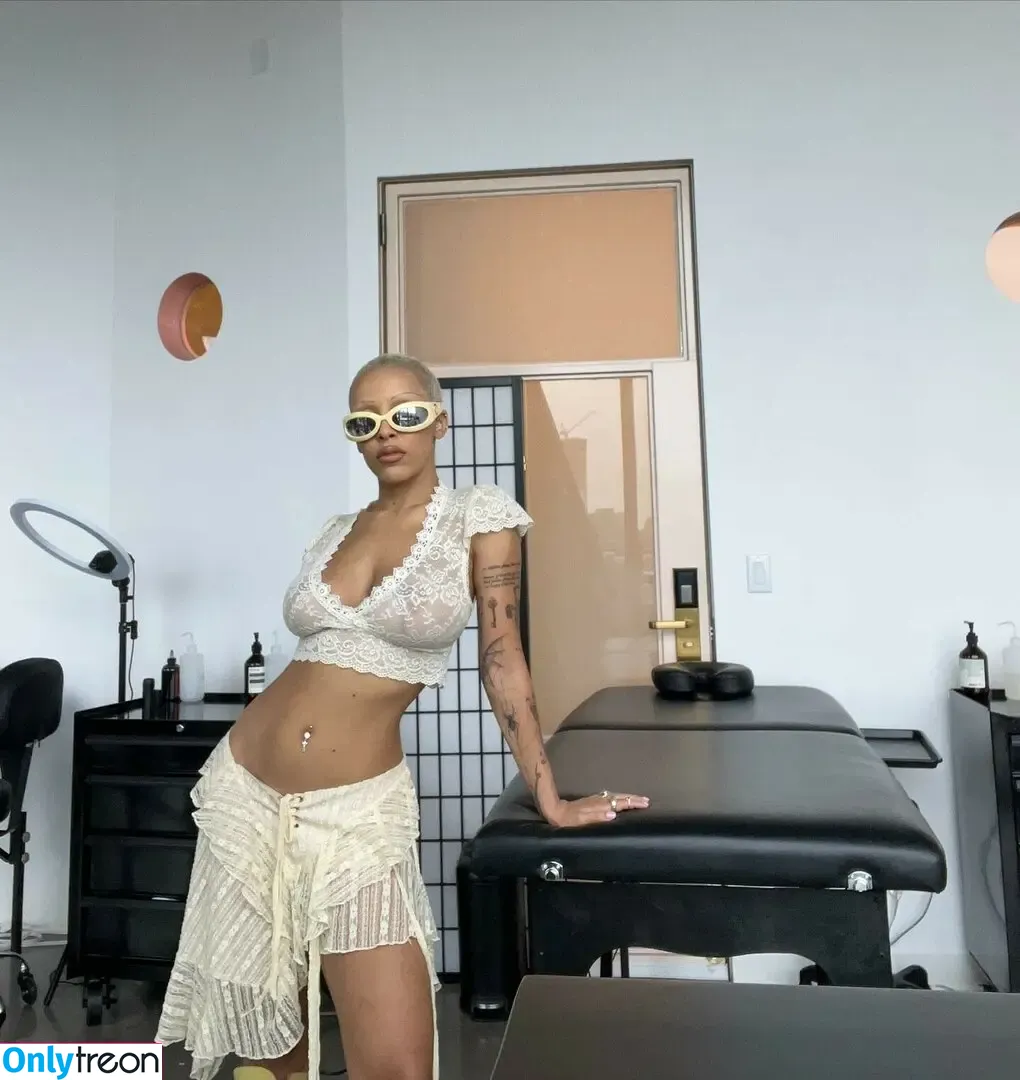 Doja Cat nude photo #0582 (DojaCat)