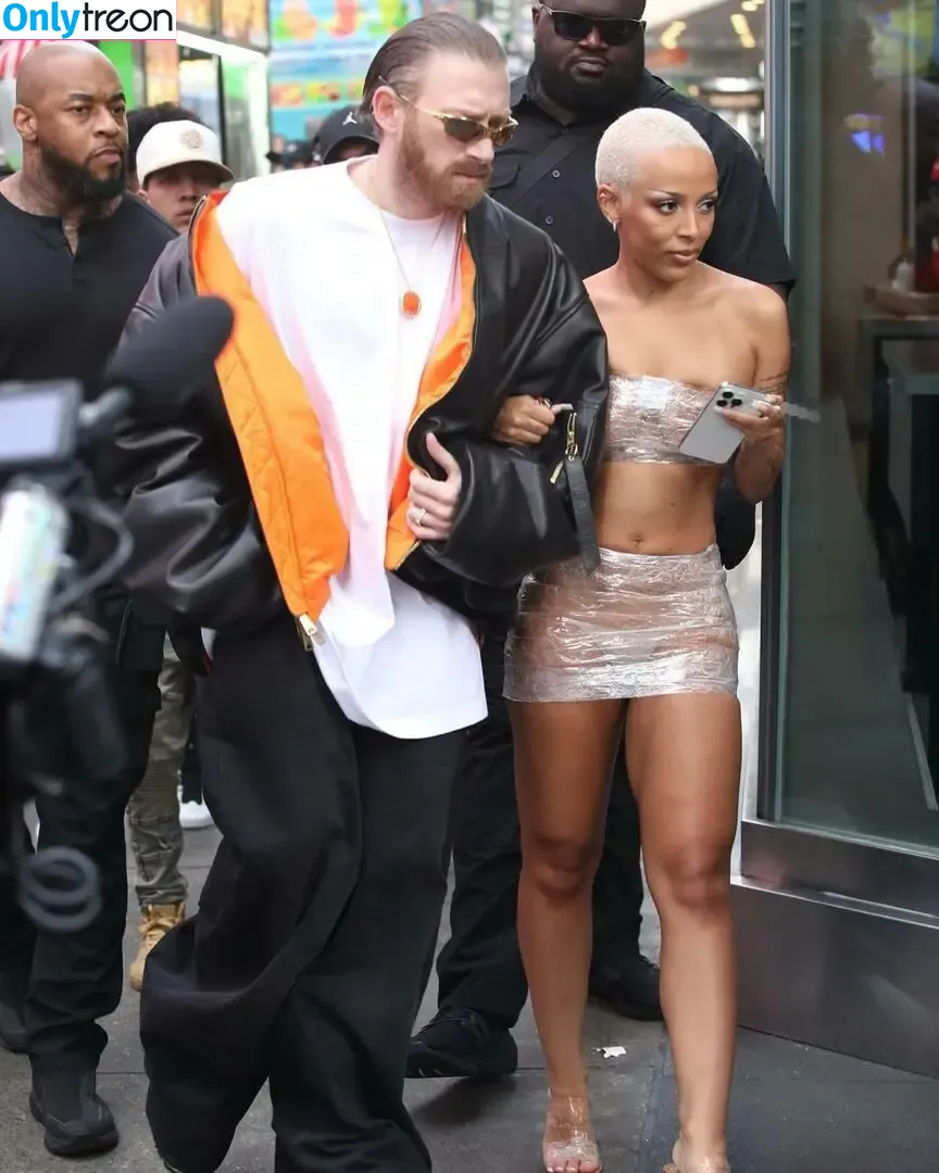 Doja Cat nude photo #0794 (DojaCat)