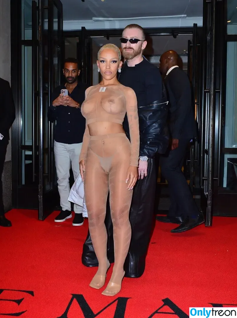Doja Cat nude photo #0844 (DojaCat)