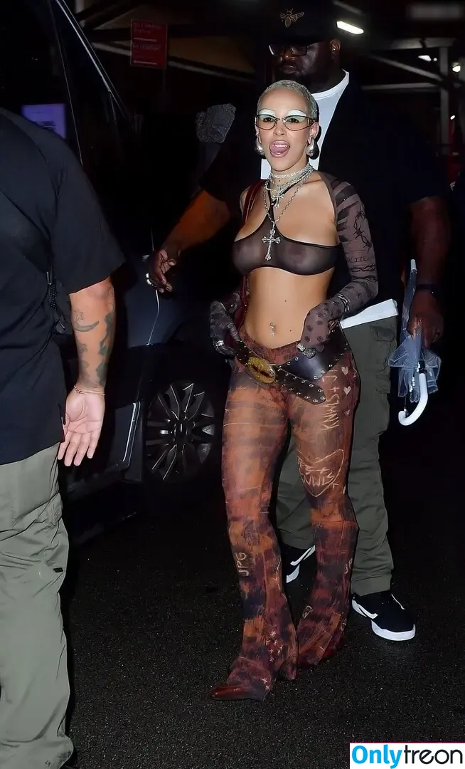 Doja Cat nude photo #0936 (DojaCat)