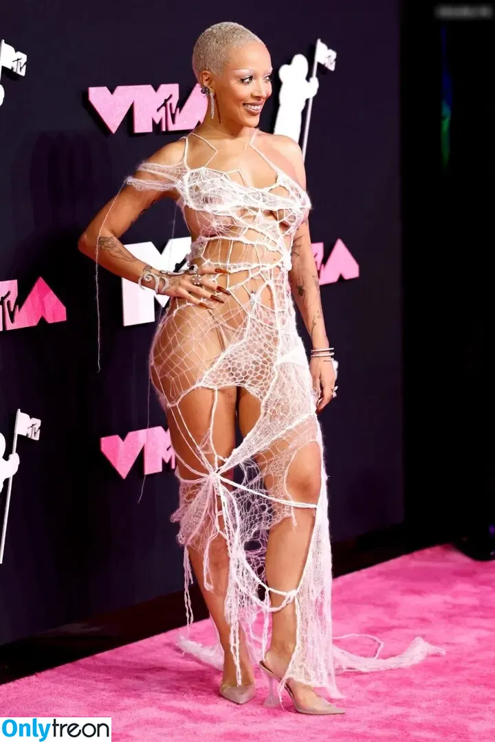 Doja Cat nude photo #0950 (DojaCat)