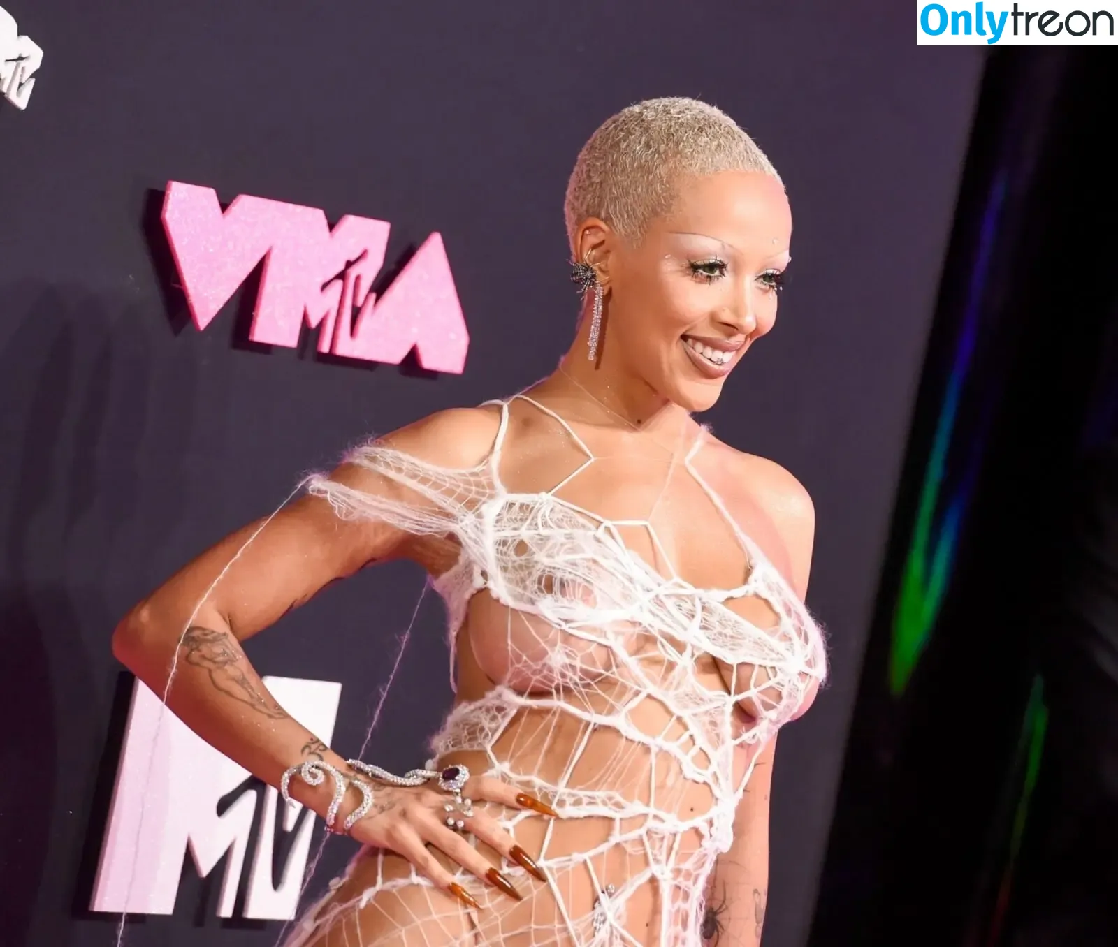 Doja Cat nude photo #0958 (DojaCat)