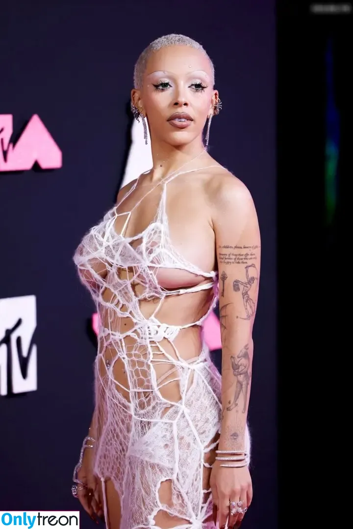 Doja Cat nude photo #0964 (DojaCat)