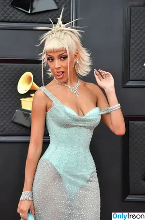 Doja Cat / DojaCat nude photo #1068