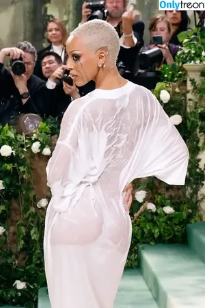 Doja Cat / DojaCat nude photo #1130