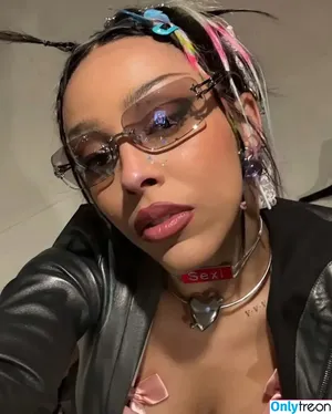 Doja Cat / DojaCat nude photo #1724