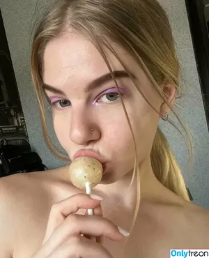  nude photo #0011