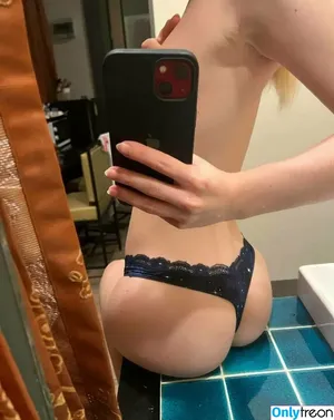  nude photo #0020