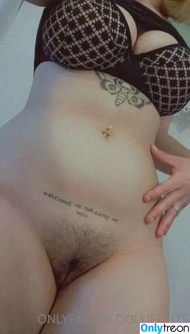 dollieguts nude photo #0043 (undead.princess)