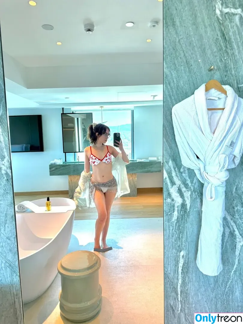 dollylol nude photo #0093 (diabolic_dolly / dollybxbyy)