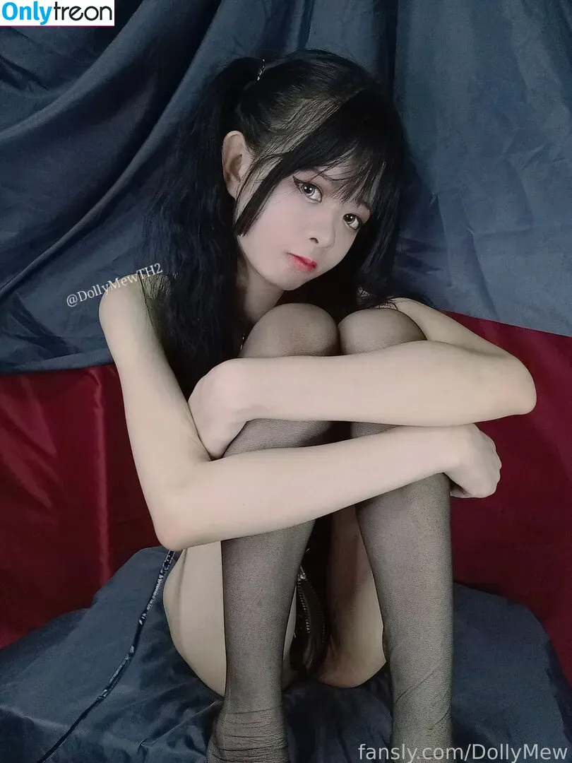 DollyMew nude photo #0006 (dollymewth / dollymewth2)