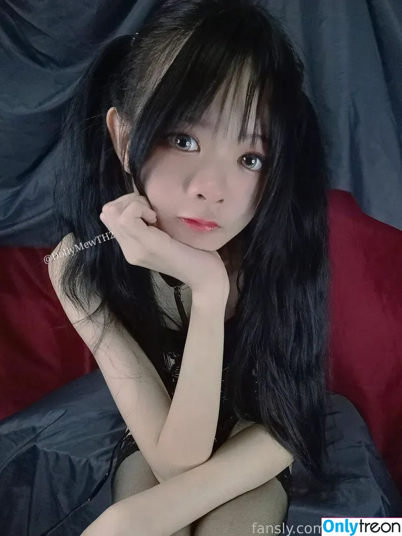 DollyMew nude photo #0034 (dollymewth / dollymewth2)