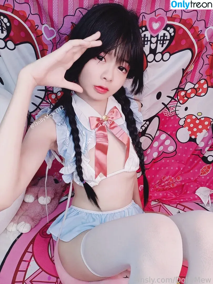 DollyMew nude photo #0084 (dollymewth / dollymewth2)