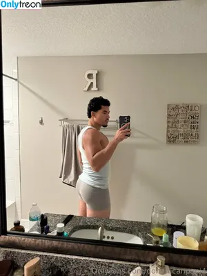 dominicanpapi4 / ralphyperdomo nude photo #0130