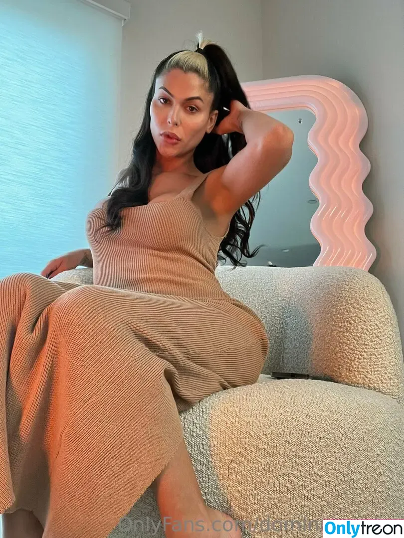 dominopresley nude photo #0010 (thedominopresley)