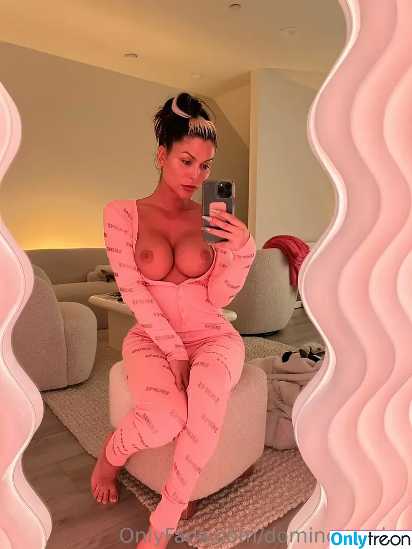 dominopresley nude photo #0018 (thedominopresley)