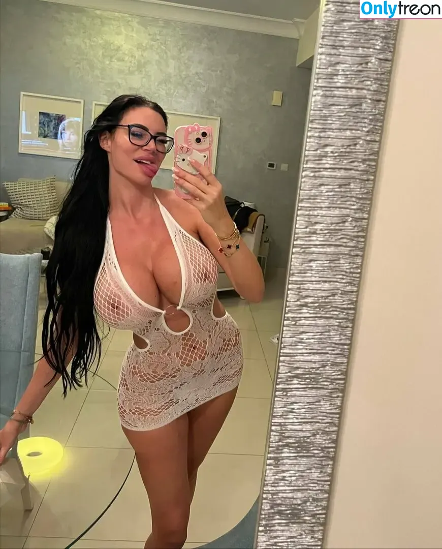 domme_yvonne nude photo #0125 (its_mejames0)