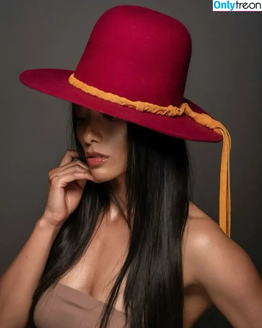Donna Benedicto nude photo #0027 (donna_b4real)