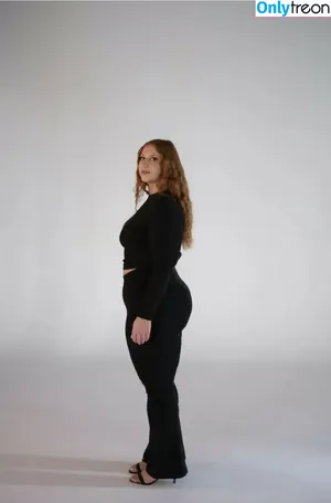 Donnalayal nude photo #0008