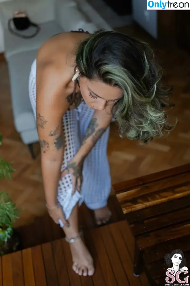 Doraa nude photo #0070 (dki_nky / dorasg)
