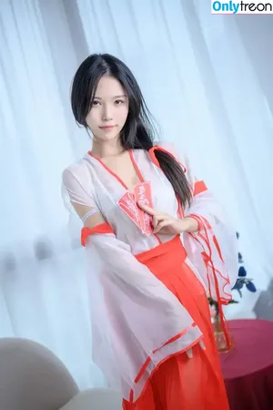  nude photo #0250
