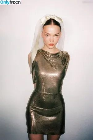 Dove Cameron / darkwingdove / dovecameron nude photo #0303