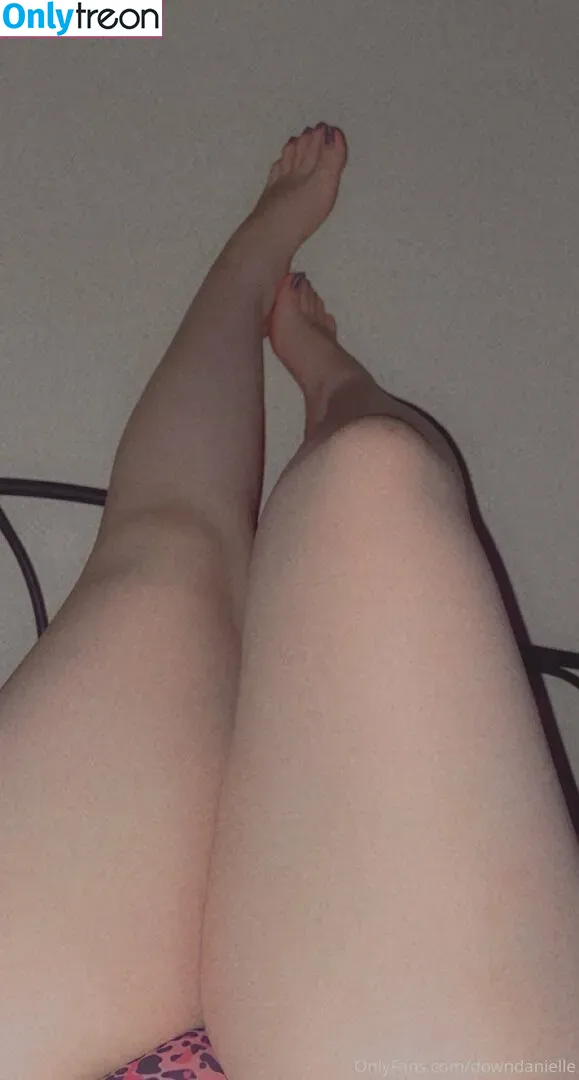 downdanielle nude photo #0012 (downdanielle)