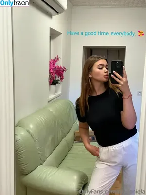  nude photo #0007