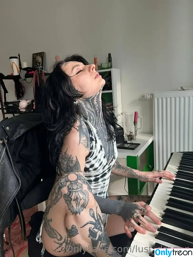 draken_lady nude photo #0087 (Lust Dragon / iamthedragonlady / yo-landi_black)