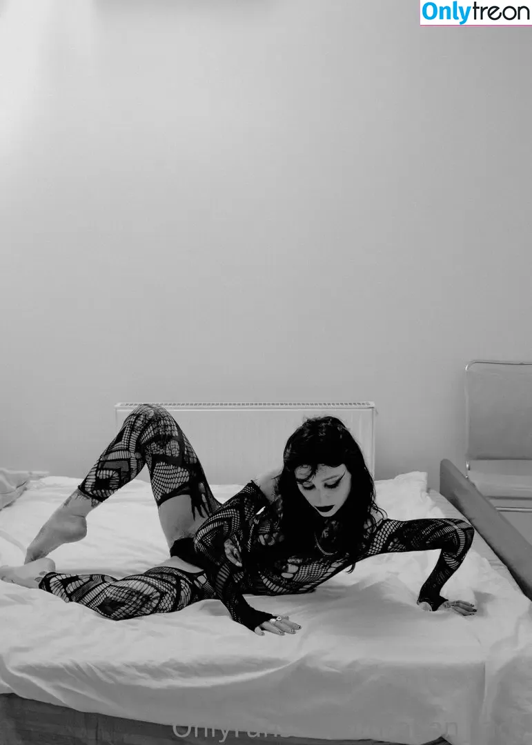 draken_lady nude photo #0110 (Lust Dragon / iamthedragonlady / yo-landi_black)
