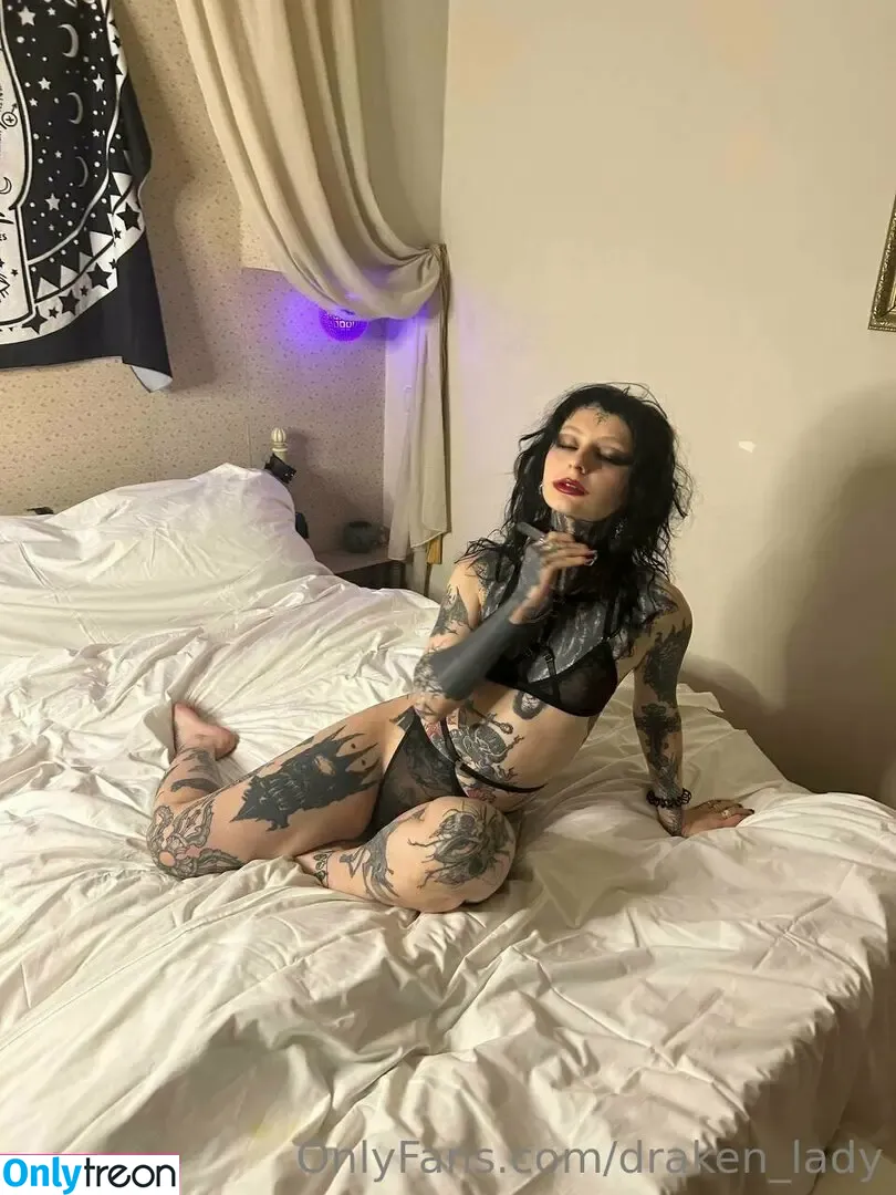 draken_lady nude photo #0184 (Lust Dragon / iamthedragonlady / yo-landi_black)