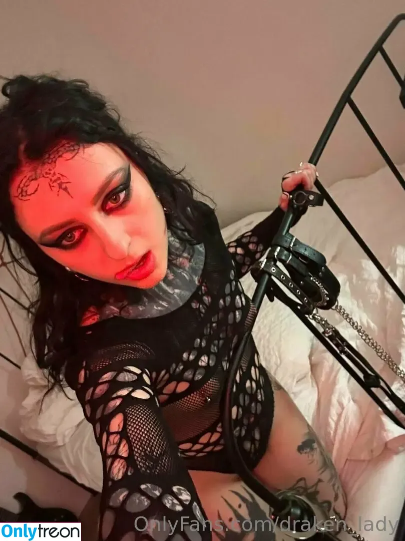 draken_lady nude photo #0433 (Lust Dragon / iamthedragonlady / yo-landi_black)
