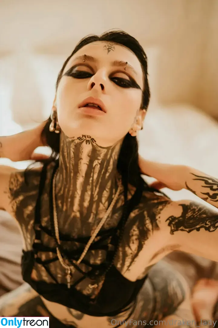 draken_lady nude photo #0472 (Lust Dragon / iamthedragonlady / yo-landi_black)