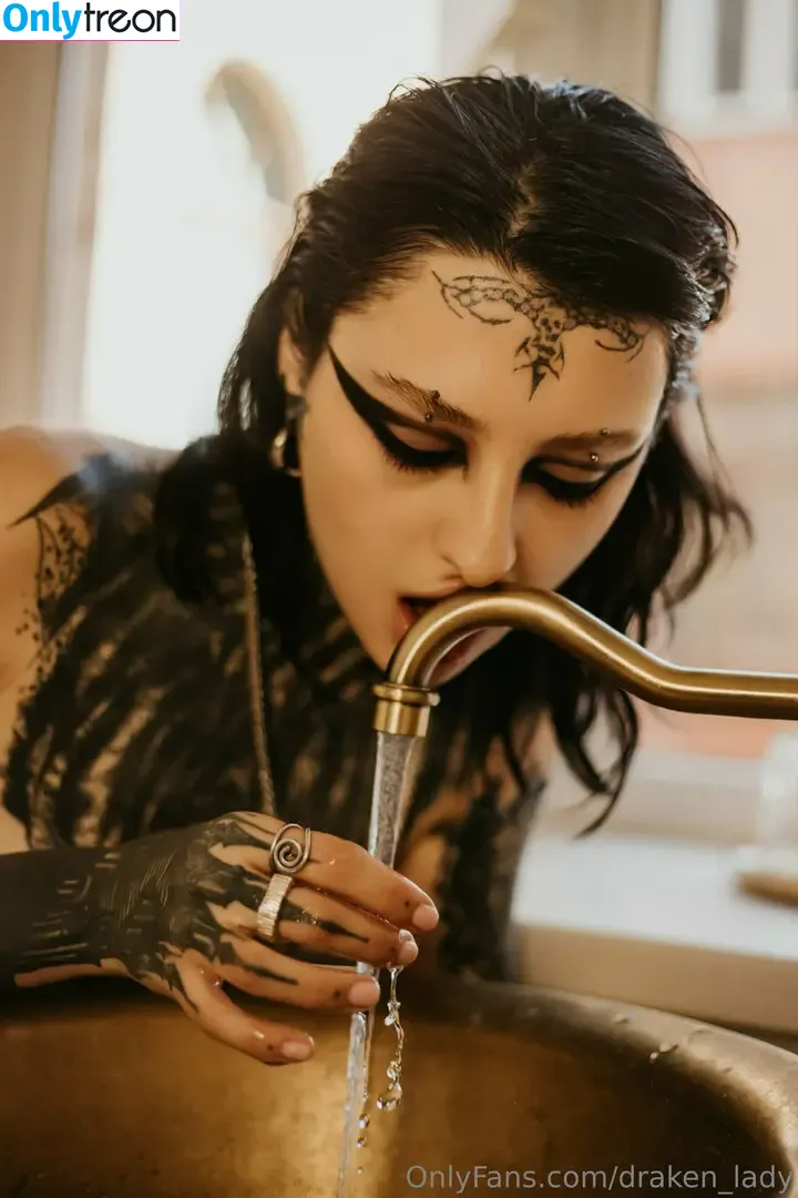 draken_lady nude photo #0473 (Lust Dragon / iamthedragonlady / yo-landi_black)