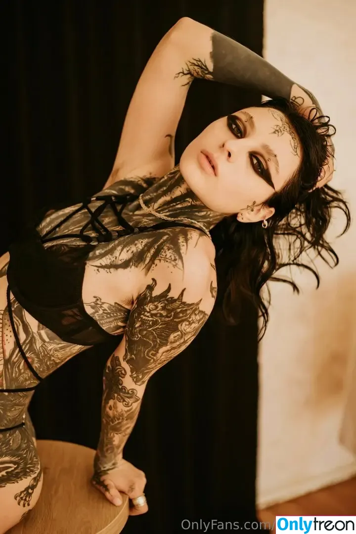 draken_lady nude photo #0481 (Lust Dragon / iamthedragonlady / yo-landi_black)