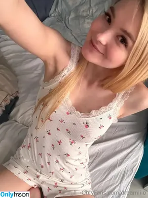 dreamlilo / dreamliteofficial / legal_loli18 nude photo #0091