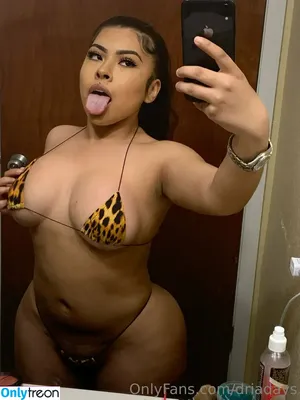  nude photo #0005
